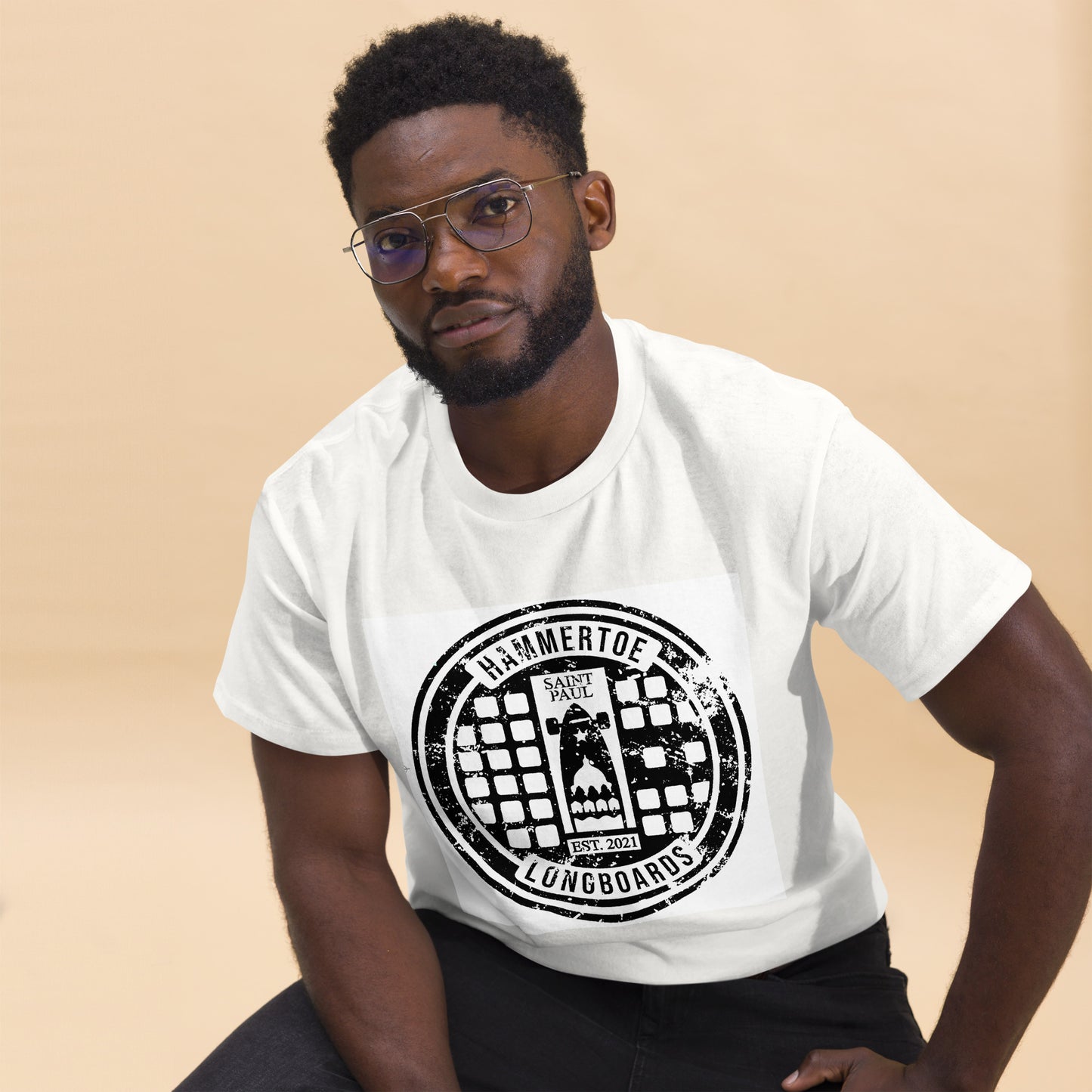 Manhole T-shirt unisex